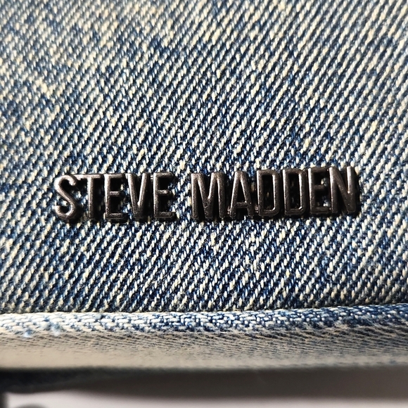 Steve Madden Washed Denim Rose Floral Crossbody Purse - Picture 10 of 14